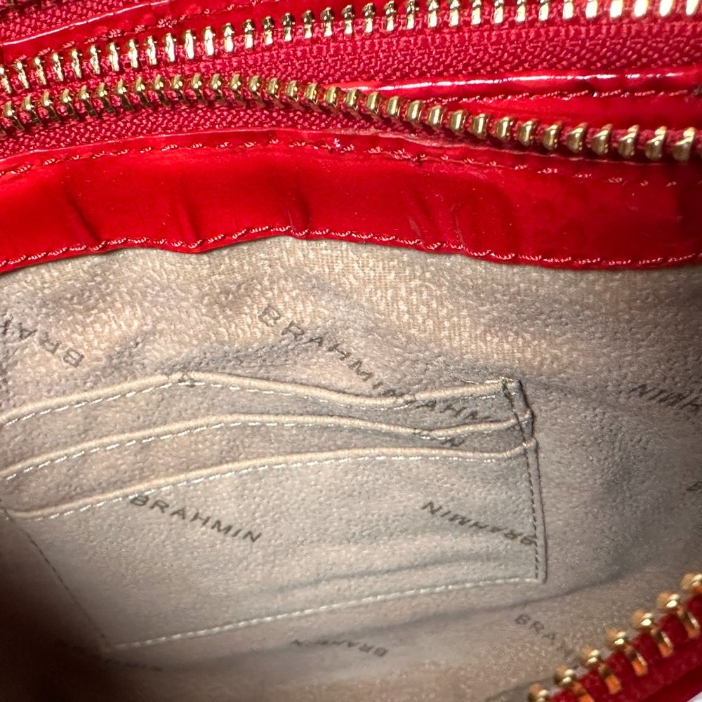 Brahmin Macy's Exclusive Perri Croc Embossed Red Leather Crossbody Bag / New - Picture 7 of 9
